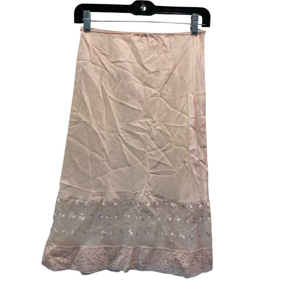 Vintage Half Slip Pink Size S Lace Eyelet Embroidered Flowers Coquette Dainty